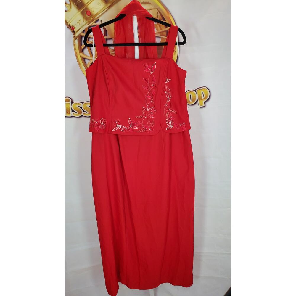Lenovia Red Floral Embroidered Maxi Dress XXXL
